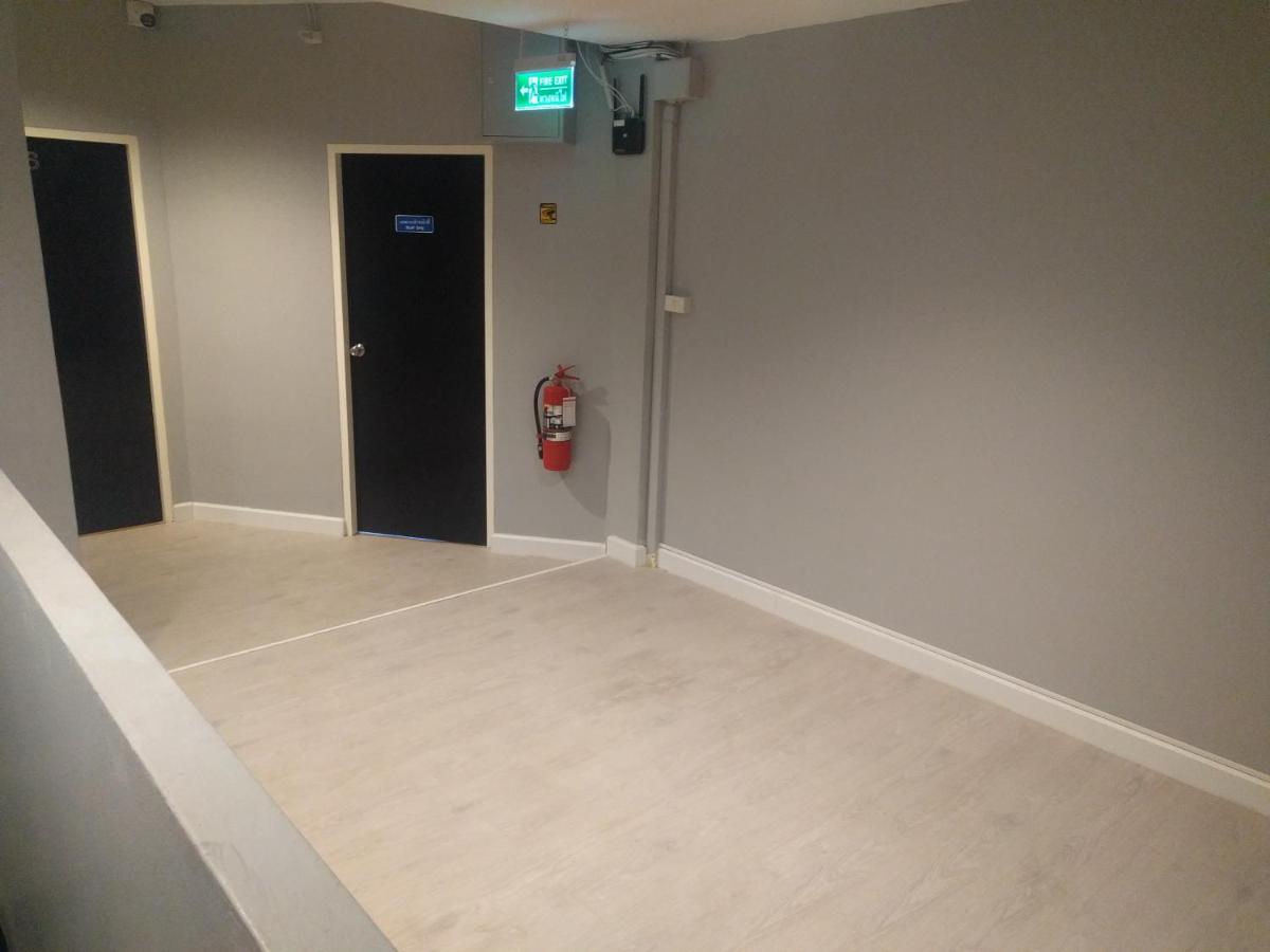 Gw Guesthouse Патая Екстериор снимка