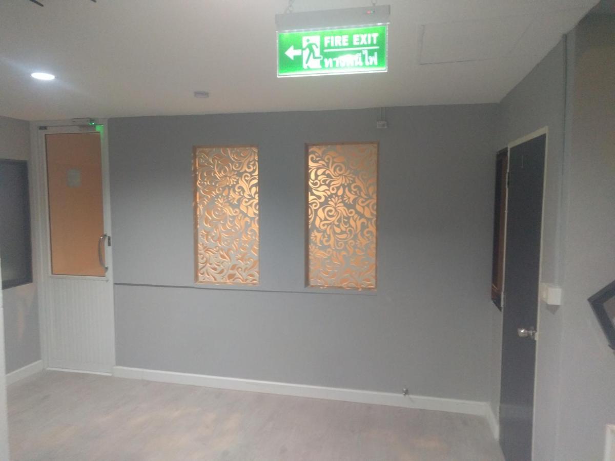Gw Guesthouse Патая Екстериор снимка