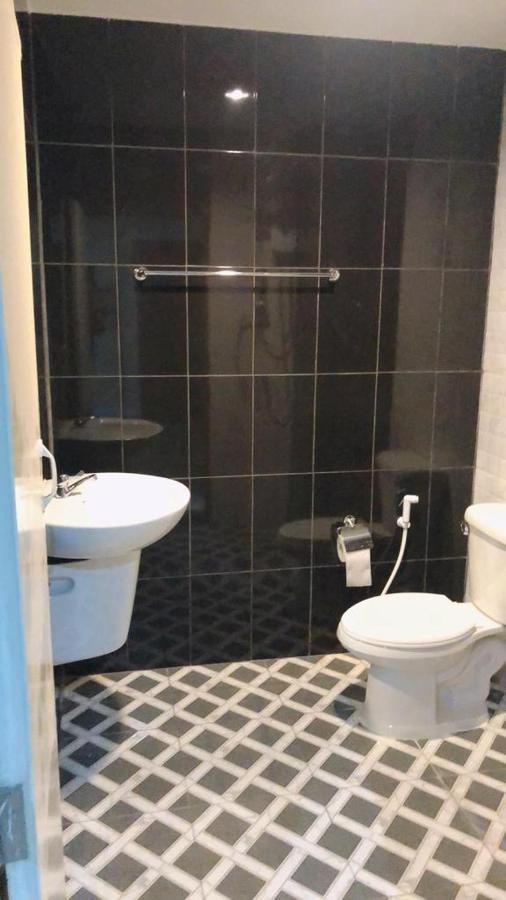 Gw Guesthouse Патая Екстериор снимка