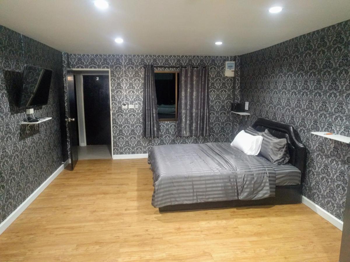 Gw Guesthouse Патая Екстериор снимка