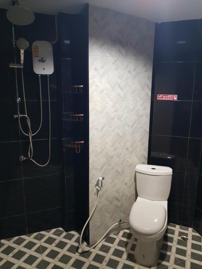 Gw Guesthouse Патая Екстериор снимка